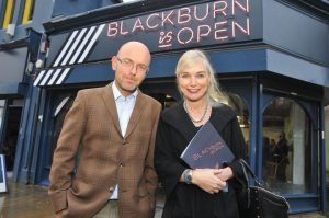 Wayne Hemingway with Festival Director Christine Cort 